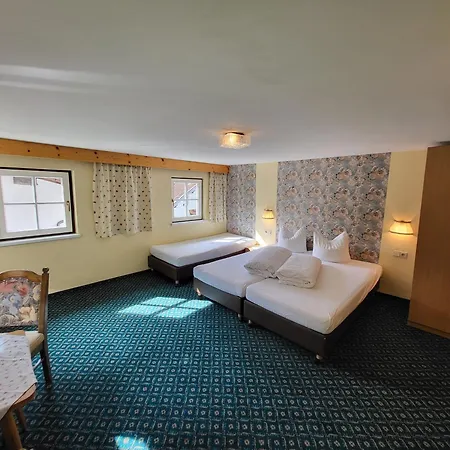 Farmerhouse By Northsouth Aparthments * Ζόλντεν