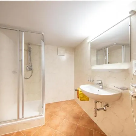 Farmerhouse By Northsouth Aparthments *